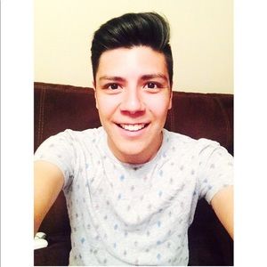 ❗️MEET YOUR POSHER❗️